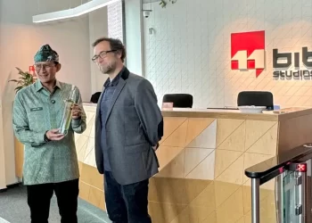 Menparekraf Bertemu 11 Bit Studios di Polandia Jajaki Kerja Sama Industri Gim