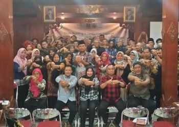 Pengurus Sekolah Lapang Desa Puhgogor Adakan Team Building dan Penggalian Gagasan