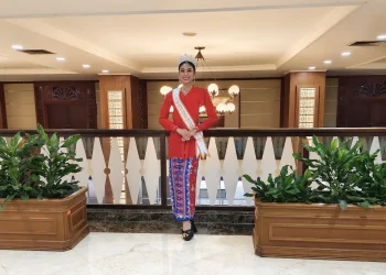 Naillah_Afiyah_finalis_Puteri_Batik_Remaja_Indonesia_2024_Wakil_Jakarta