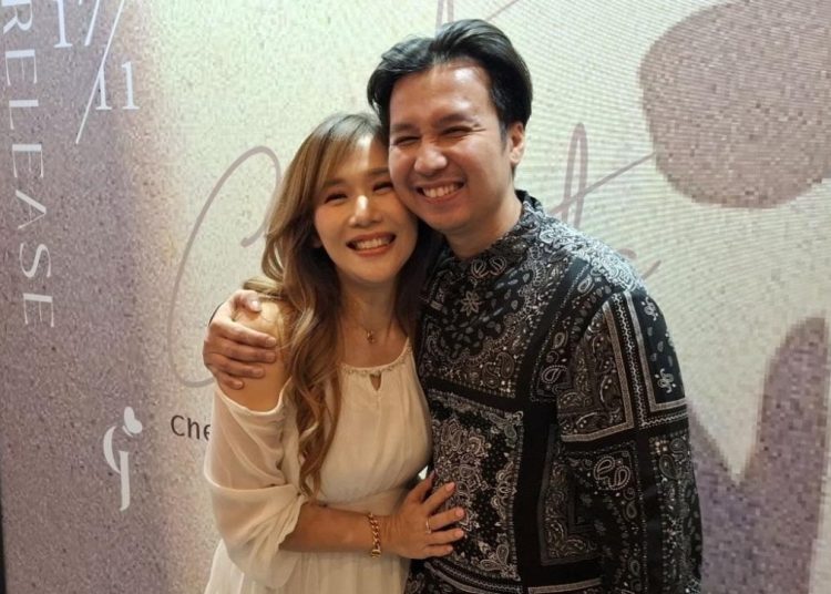 Cherly Juno dan Arthur Candra Panjaitan Rayakan Perjalanan Cinta Lewat Lagu "Cerita Kita"