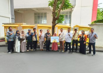 Salurkan Gerobak Usaha untuk UMKM dari Hasil CWLD, Wakaf Warrior Perkuat Ekosistem Wakaf