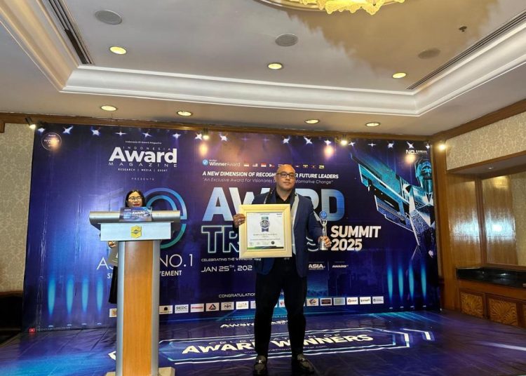 Agus Susanto, S.H., M.H., CMLC., CCD., C.NSP., CIRP., CMED., CPLA., Raih Dua Penghargaan Bergengsi di 1.0 Award Trends 2025