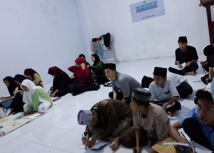 Asah Kepemimpinan dan Bahasa Arab di Ash-Shalihin