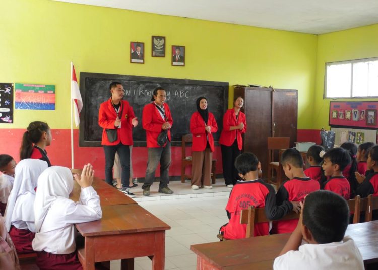 Petualangan Seru Mengenal Kosakata Baru