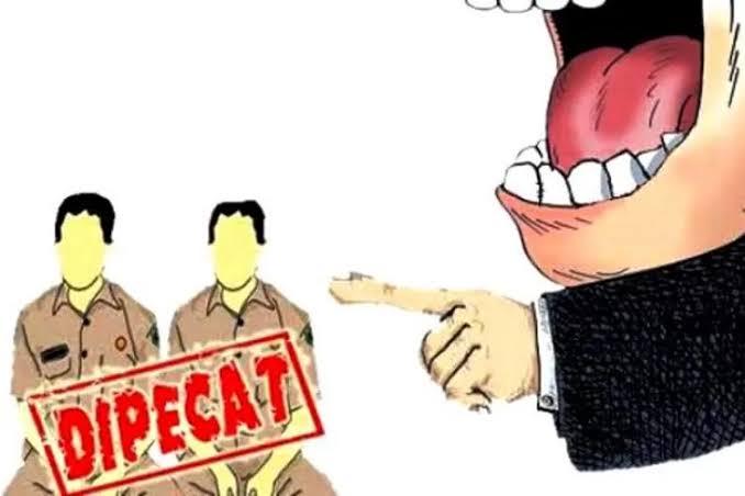 Menuntut Kesejahteraan dan Mencari Keadilan Untuk Guru Berujung di PHK