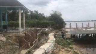 Pembangunan Halte Sungai Terkesan Abal Abal, masyarakat resah dan menuntut!