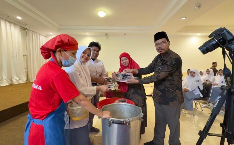 Kembangkan Keterampilan: Siswa MAN 2 Bantul Kunjungi Bandeng Juwana Semarang
