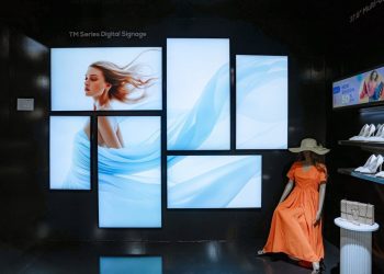 tcl, TCL Electronics, layar tcl, layar komersial, layar monitor, Integrated Systems Europe, ise 2025,