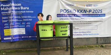 Mahasiswa KKN-P UMSIDA Sulap Wadah Cat Bekas Jadi Tempat Sampah Ramah Lingkungan