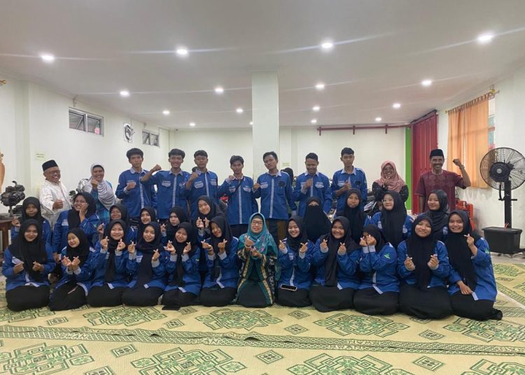 Rohis An-Nafi' MAN 2 Bantul Adakan Pengajaran Bersama Bapak Ibu Guru