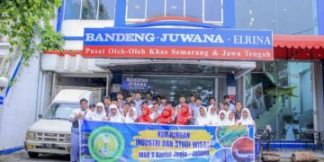 Kunjungan Industri: MAN 2 Bantul Kunjungi Bandeng Juwana Elrina dan PT. Nissin Biscuit Indonesia
