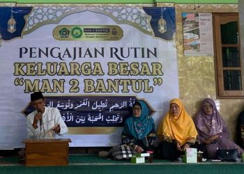 Gelaran Pengajian Rutin Keluarga Besar MAN 2 Bantul untuk Pererat Silaturahmi