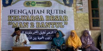 Gelaran Pengajian Rutin Keluarga Besar MAN 2 Bantul untuk Pererat Silaturahmi