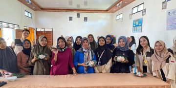 Mahasiswa KKN PMD Universitas Mataram Desa Sengkol