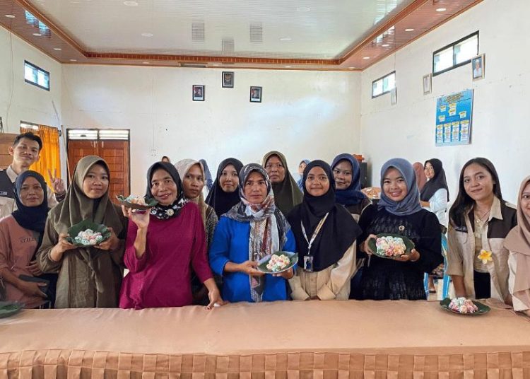 Mahasiswa KKN PMD Universitas Mataram Desa Sengkol