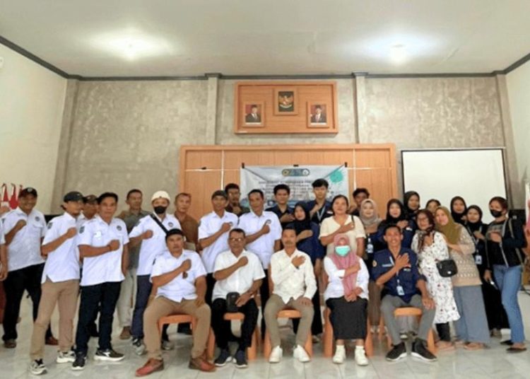 Mahasiswa KKN PMD Universitas Mataram Desa Tanjung