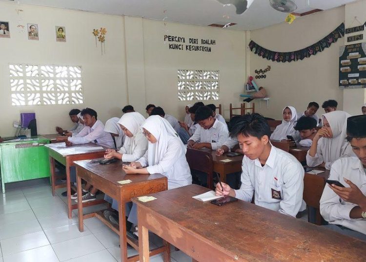 MAN 2 Bantul Gelar Ujian Madrasah 2024: Kelas XII Magang dan UTBK Jalani Ujian Secara Bertahap