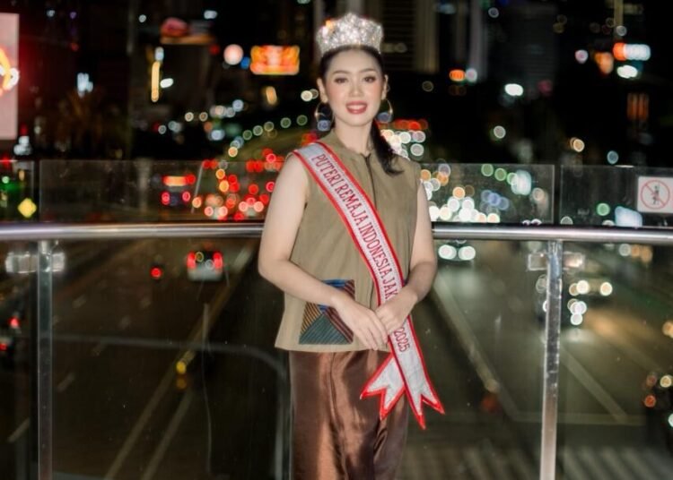 Nayyara Azarine Farrashila Puteri Remaja Indonesia Jakarta 2025 Tampil Memukau di Tosari Fashion Week