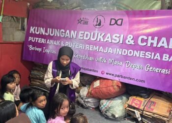 Puteri Anak Remaja Indonesia Banten Gelar Kunjungan Edukasi dan Charity untuk Penguatan Literasi Anak