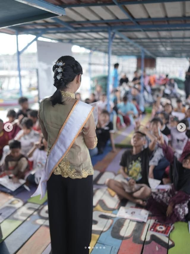 Najwa Muyas Berbagi Kebahagiaan di Taman Anak Pesisir Cilincing Jakarta Utara