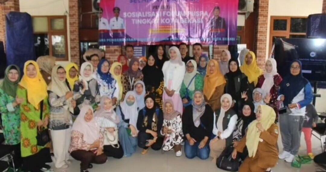Bersama sebagian peserta yang hadir