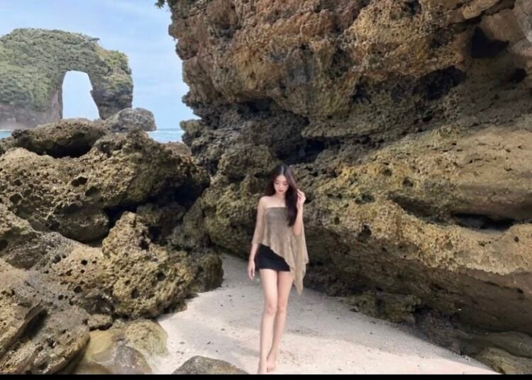VALSA AYU PRAMITA HAMZAH
