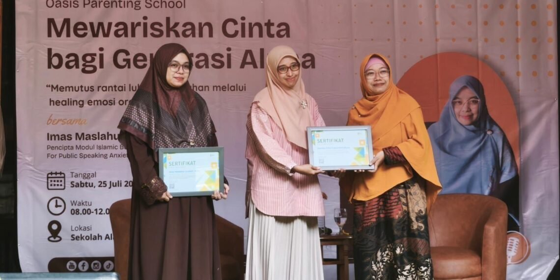 Imas Maslahul Islahiah Pakar Pemateri Parenting Islam Untuk Sekolah di Bekasi 3