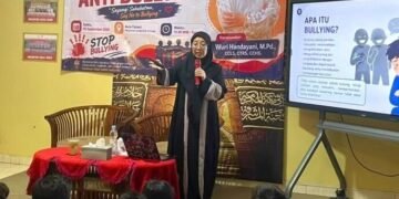Wuri Handayani, M.Pd Pembicara Seminar Anti Bullying di Sekolah 1
